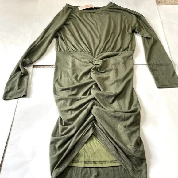 Kirundo ruched military green bodycon dress size large NWT - Picture 1 of 5